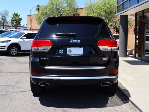 Used 2019 Jeep Grand Cherokee Summit w/ Platinum Series Group AWD/4WD image 11