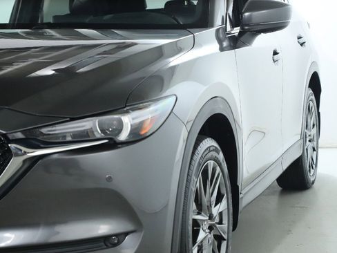 Used 2019 MAZDA CX-5 Signature image 4
