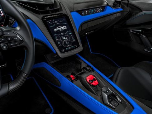 Used 2025 Lamborghini Revuelto AWD/4WD image 22