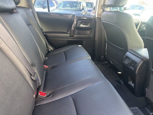 Used 2020 Toyota 4Runner TRD Off-Road Premium w/ Moonroof Package image 18