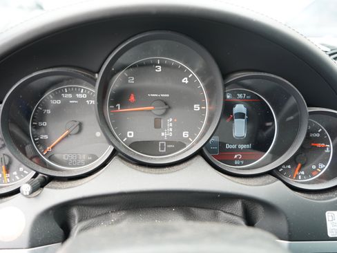 Used 2014 Porsche Cayenne Diesel AWD/4WD image 7