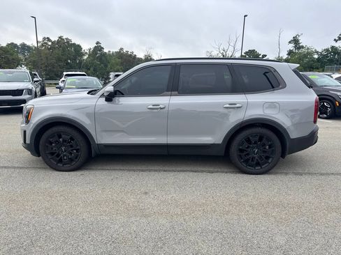 Certified 2022 Kia Telluride EX w/ EX Premium Package AWD/4WD image 4