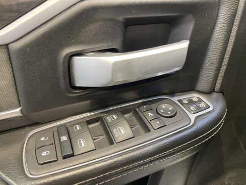 Used 2024 RAM 2500 Big Horn w/ Off Road Package image 16