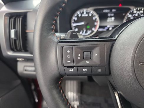 Used 2023 Nissan Pathfinder Rock Creek AWD/4WD image 20