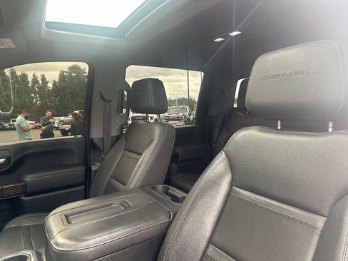 Used 2020 GMC Sierra 3500 Denali w/ Denali Ultimate Package AWD/4WD image 10