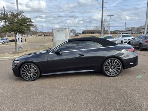 New 2026 Mercedes-Benz CLE 300 4MATIC Cabriolet image 3