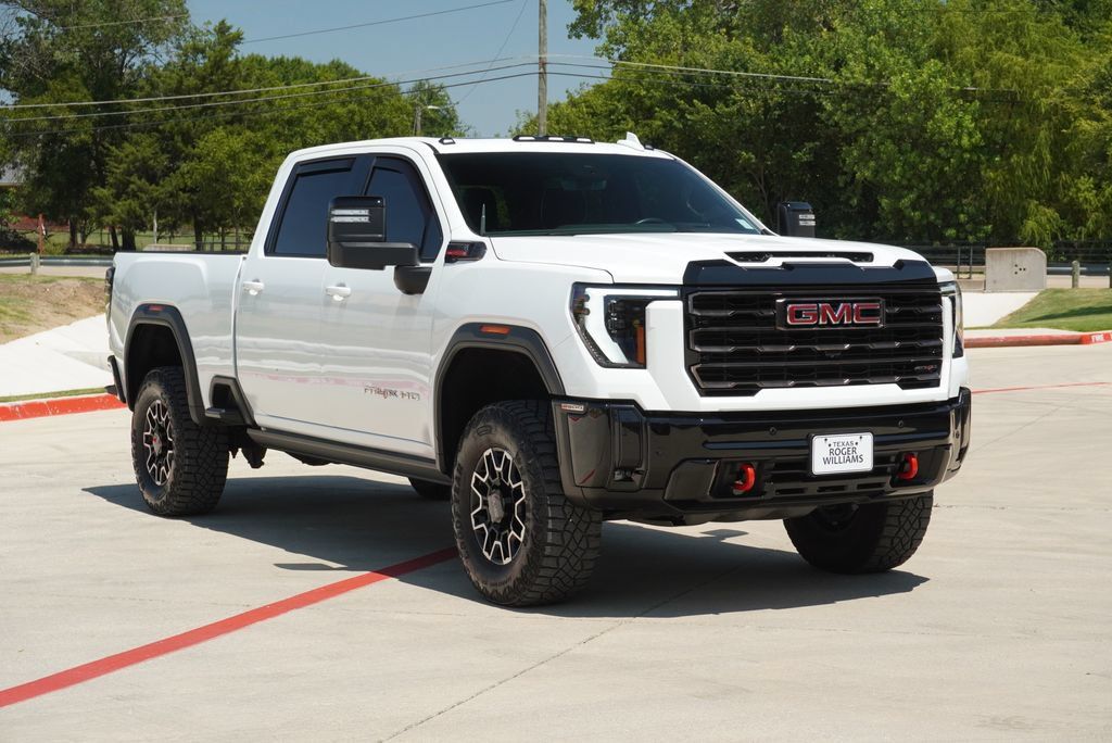 Used 2025 GMC Sierra 2500 AT4X AWD/4WD image 7