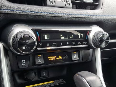 Used 2020 Toyota RAV4 XSE image 16