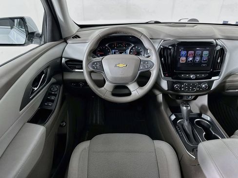 Used 2019 Chevrolet Traverse LT FWD image 27