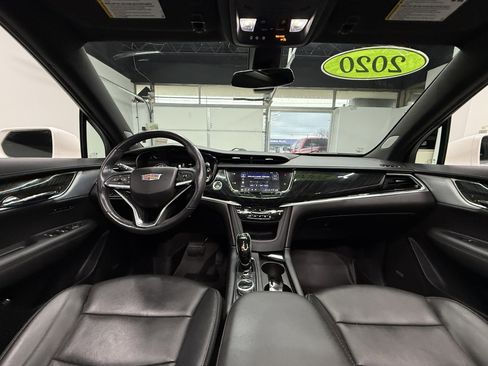 Used 2020 Cadillac XT6 Premium Luxury image 14