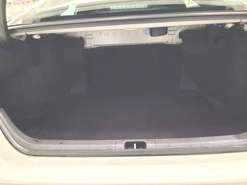 Used 2022 Toyota Camry SE image 15