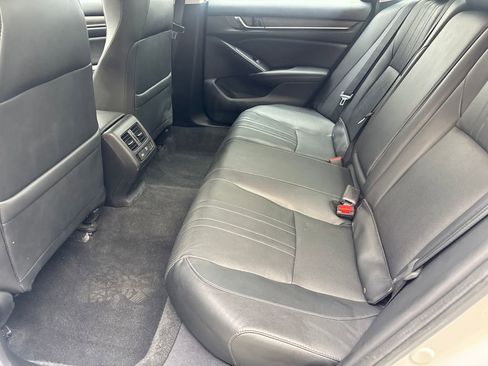 Used 2021 Honda Accord EX-L image 32