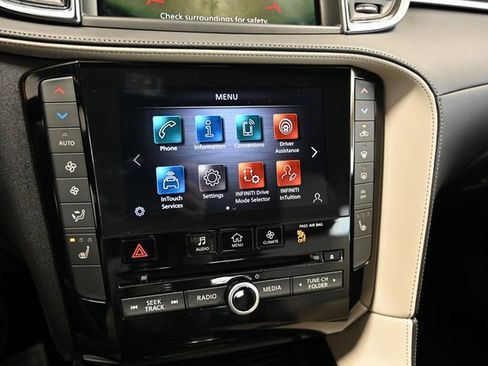 Used 2023 INFINITI QX55 Luxe w/ Cargo Package image 15