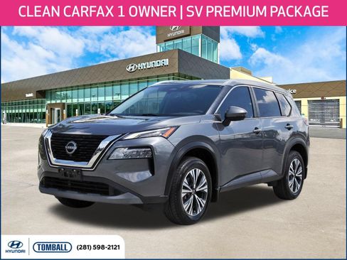 Used 2022 Nissan Rogue SV w/ SV Premium Package FWD image 1