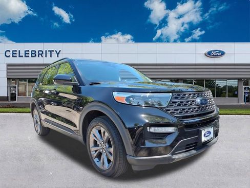 Certified 2023 Ford Explorer XLT w/ Equipment Group 202A AWD/4WD image 1