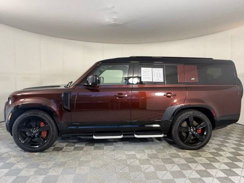 Used 2024 Land Rover Defender 130 X AWD/4WD image 3