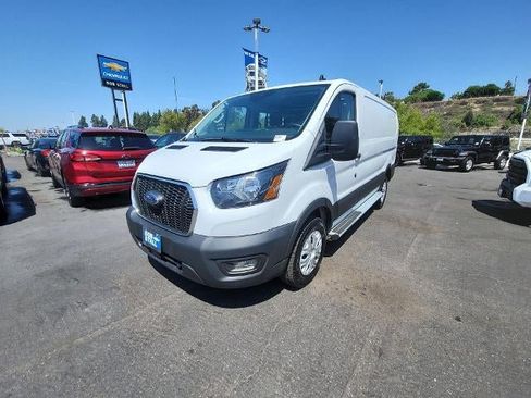 Used 2025 Ford Transit 250 Low Roof w/ Exterior Upgrade Package RWD image 4