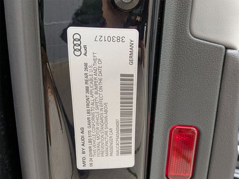 Used 2025 Audi S5 Premium Plus w/ Premium Plus Package image 17