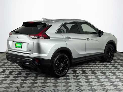 Used 2024 Mitsubishi Eclipse Cross LE AWD/4WD image 8