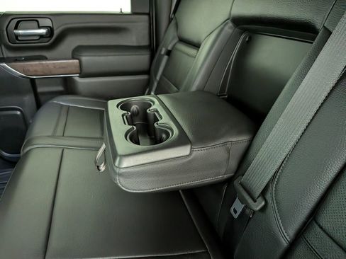Used 2020 GMC Sierra 2500 Denali w/ Denali Ultimate Package AWD/4WD image 33