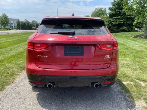 Used 2019 Jaguar F-PACE S AWD/4WD image 4