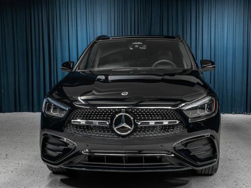 Certified 2025 Mercedes-Benz GLA 250 250 SUV image 2