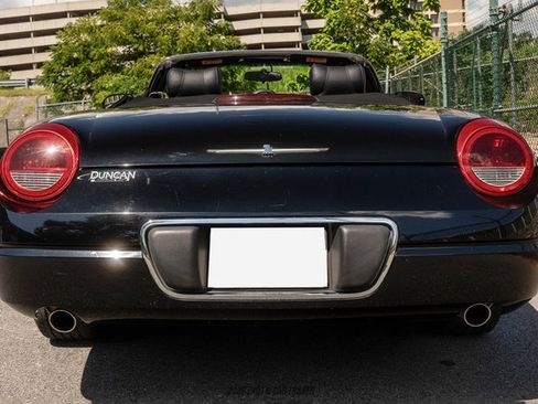 Used 2003 Ford Thunderbird RWD image 7