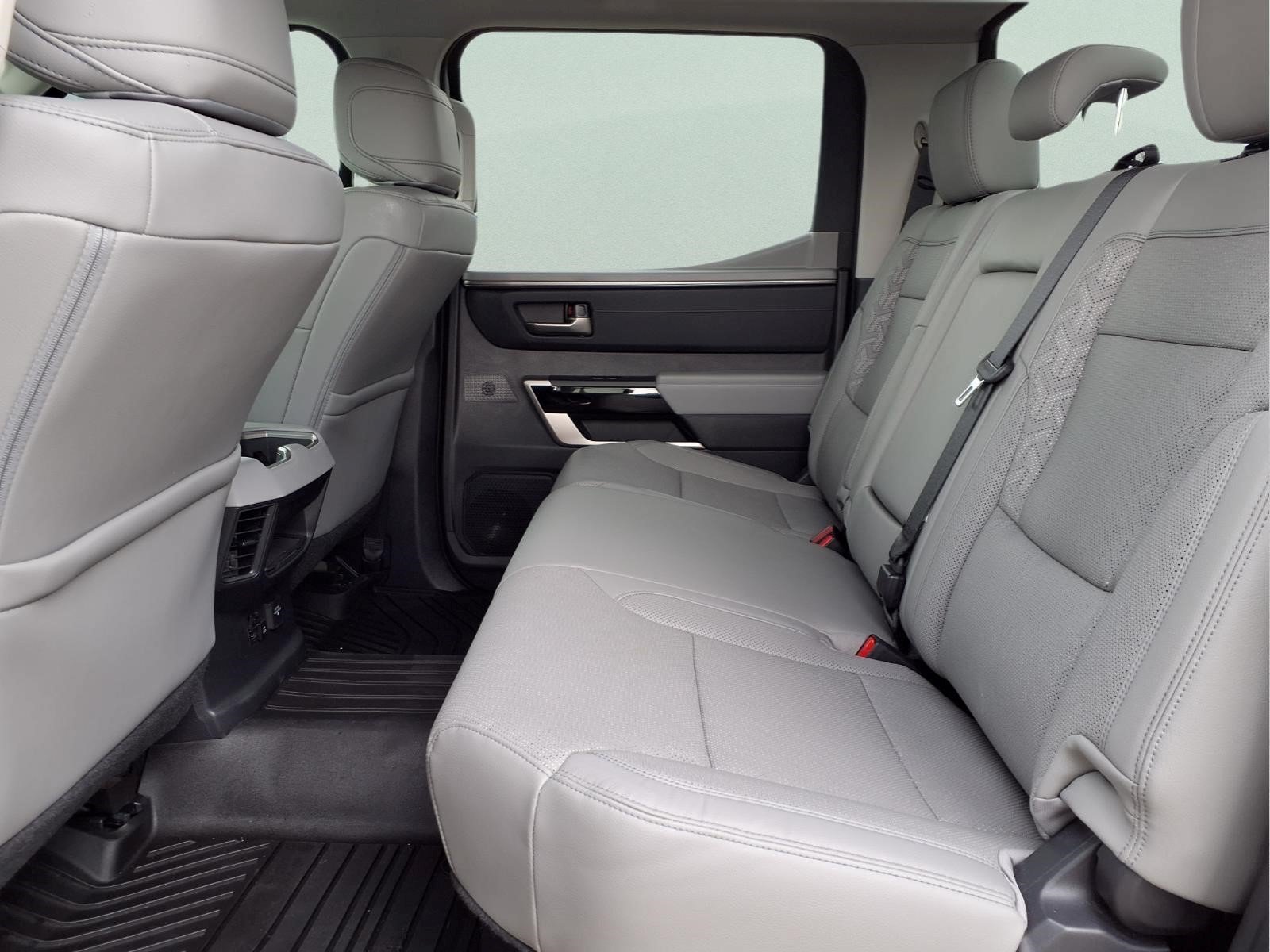 Used 2024 Toyota Tundra Limited w/ Power Package AWD/4WD image 11