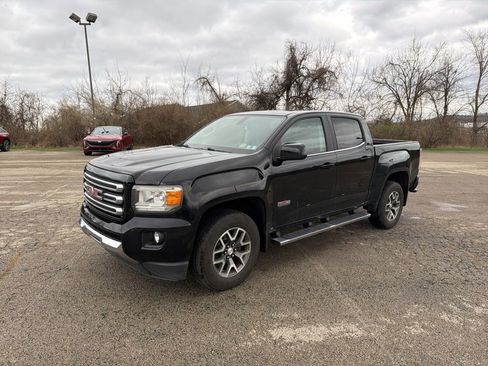 Used 2015 GMC Canyon SLE w/ All-Terrain Package image 7