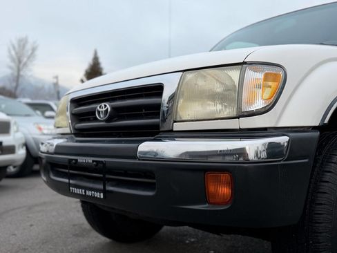 Used 2000 Toyota Tacoma 4x4 Xtracab image 35