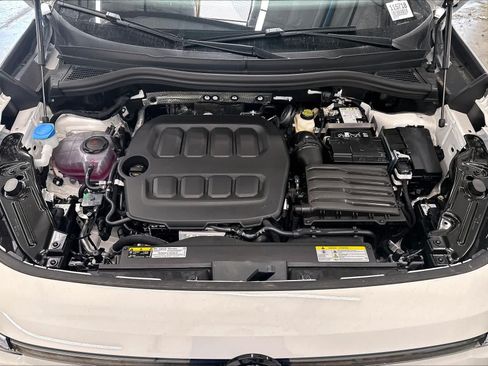 New 2026 Volkswagen Tiguan SE AWD/4WD image 11