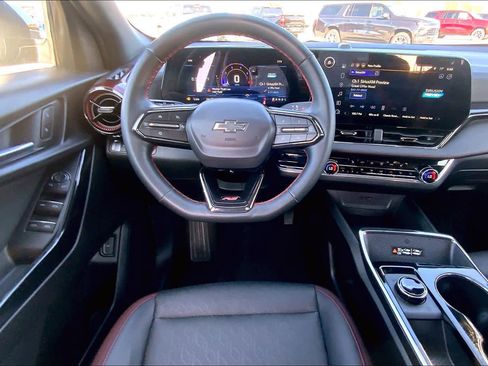 Certified 2025 Chevrolet Equinox RS image 6