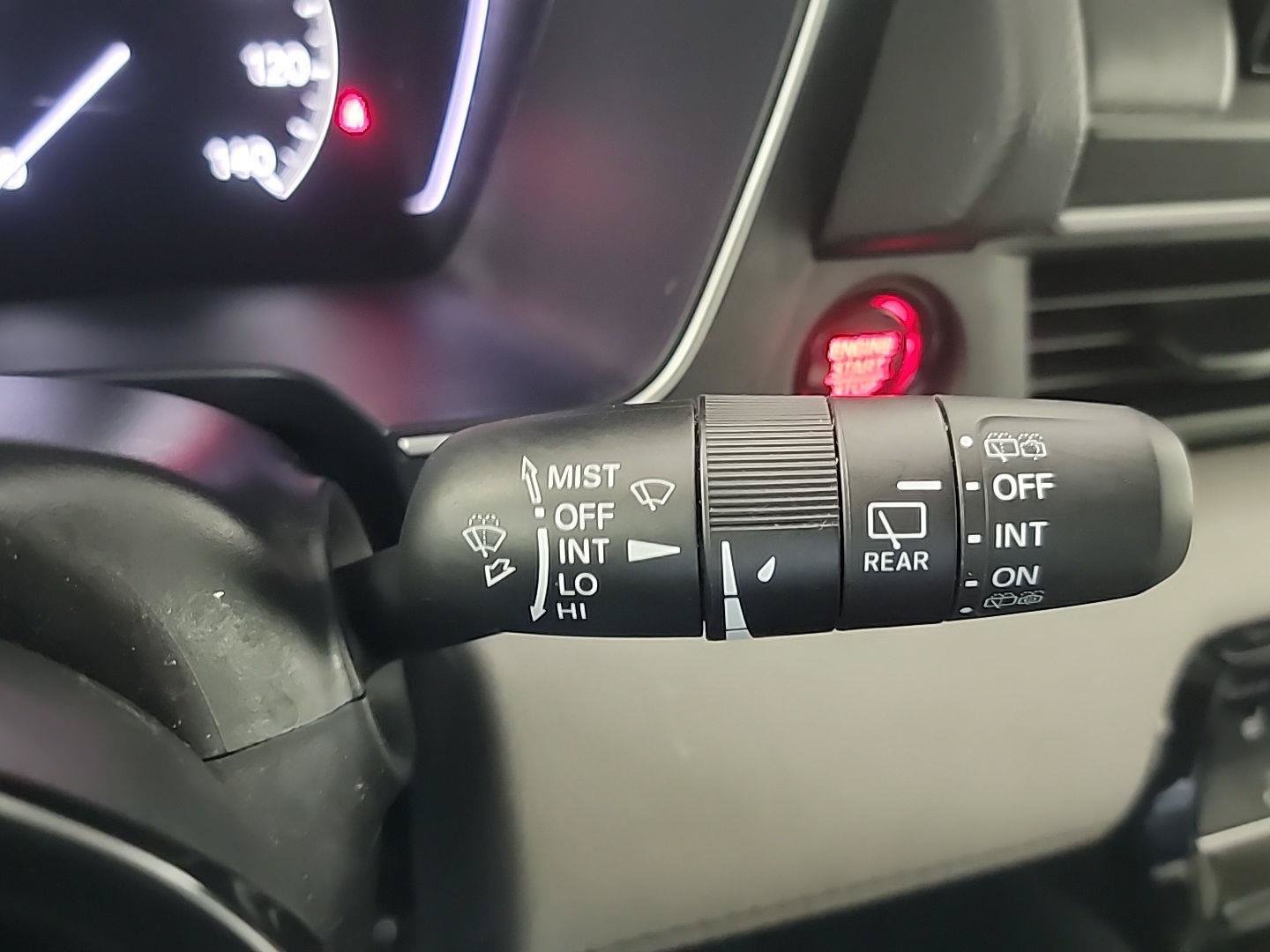 Certified 2025 Honda Pilot EX-L image 28