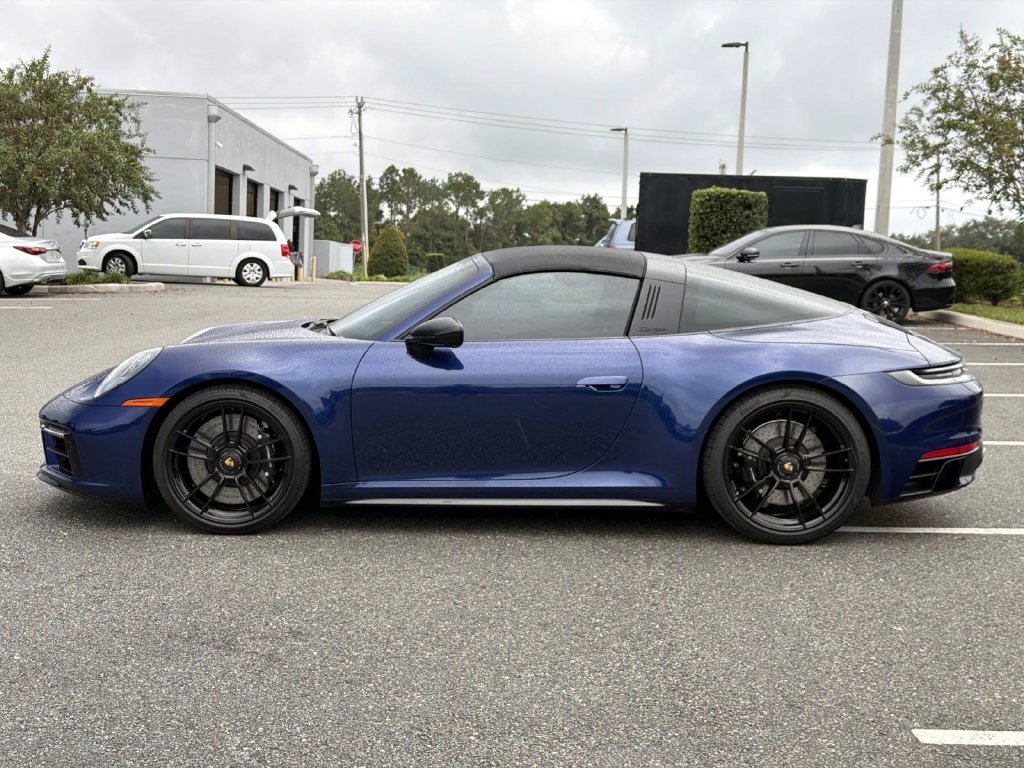 Used 2024 Porsche 911 Targa 4 GTS AWD/4WD image 2