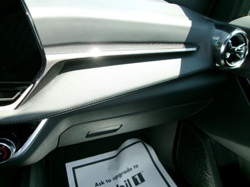 Used 2026 Chevrolet Equinox LT FWD image 18