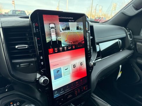 New 2025 RAM 1500 Limited image 25