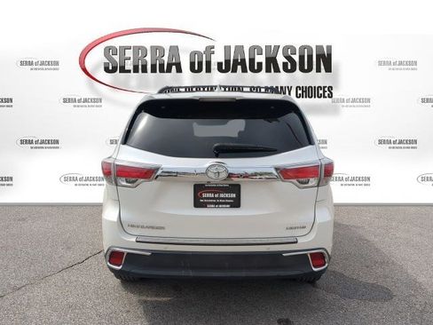 Used 2015 Toyota Highlander Limited FWD image 7