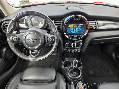 Used 2020 MINI Cooper S FWD image 6