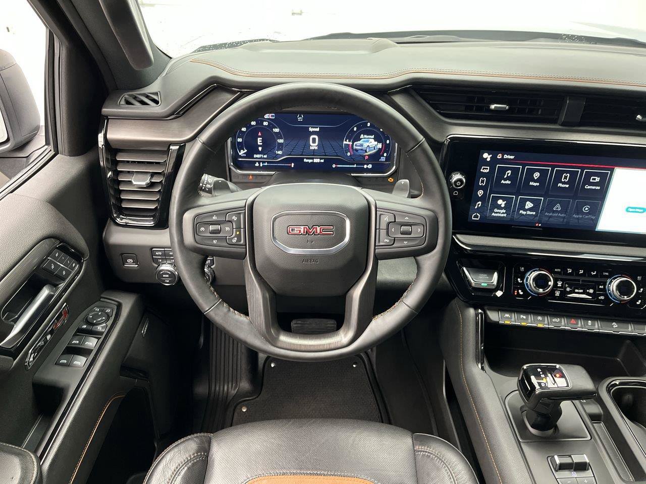 Certified 2025 GMC Sierra 1500 AT4 w/ Technology Package AWD/4WD image 16