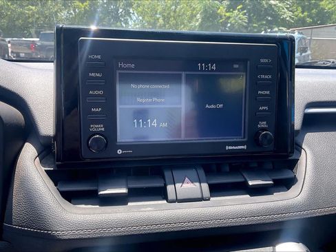 Used 2020 Toyota RAV4 XLE w/ Convenience Package FWD image 33