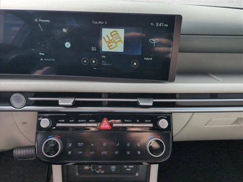 Certified 2025 Hyundai Tucson Limited image 14