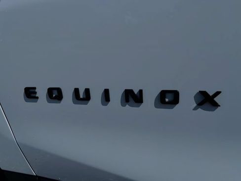 Used 2022 Chevrolet Equinox RS w/ LPO, Floor Liner Package AWD/4WD image 31