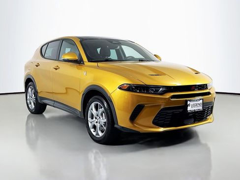Used 2024 Dodge Hornet R/T Plus AWD/4WD image 3