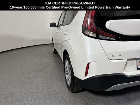 Certified 2025 Kia Soul LX image 28