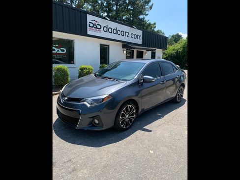 Used 2014 Toyota Corolla S w/ Driver Convenience Package FWD image 1