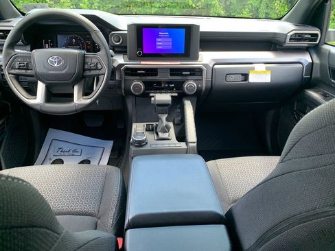 New 2026 Toyota 4Runner SR5 AWD/4WD image 15