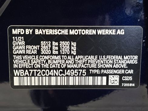 Used 2022 BMW 740i w/ M Sport Package image 34