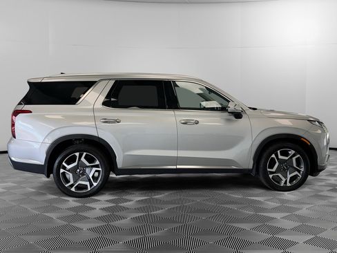 Used 2024 Hyundai Palisade Limited AWD/4WD image 9