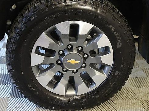 New 2025 Chevrolet Silverado 2500 Custom w/ Custom Value Package AWD/4WD image 3