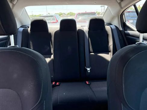 Used 2024 Nissan Sentra SV FWD image 16